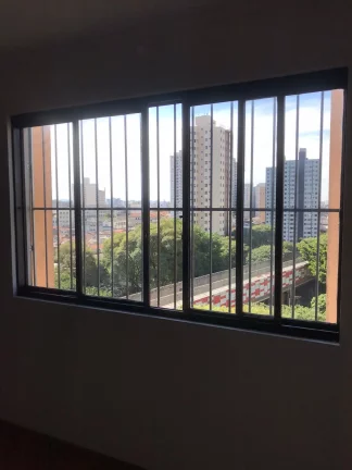 Imagem Ótima localização - Apartamento Andar Alto de 2 dormitórios e 1 vaga de garagem ao Lado da Estação Brás