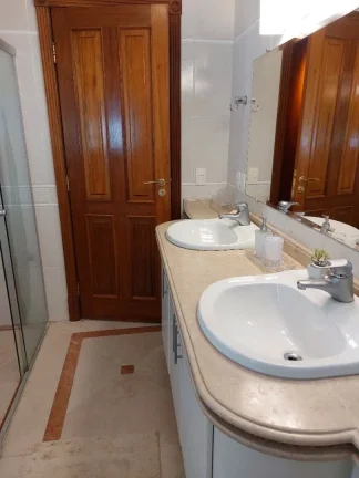 Imagem Casa com 3 dormitórios à venda, 379 m² por R$ 2.650.000,00 - Granja Viana - Cotia/SP