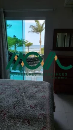 Imagem Sobrado Beira Mar na Barra do Saí ? localizado na Avenida Beira Mar