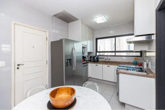 Imagem Apartamento Vila Ipojuca - 171M², 4 Dorms, 3 Suítes, 4 Vagas, Lazer.