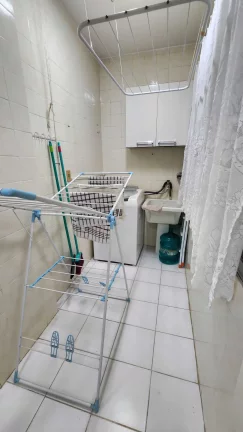 Imagem Apartamento quadra mar 2 dormitórios e 1 vaga no Centro Balneário Camboriú