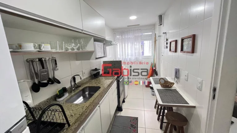 Imagem Apartamento com 2 dormitórios à venda, 85 m² por R$ 530.000,00 - Braga - Cabo Frio/RJ
