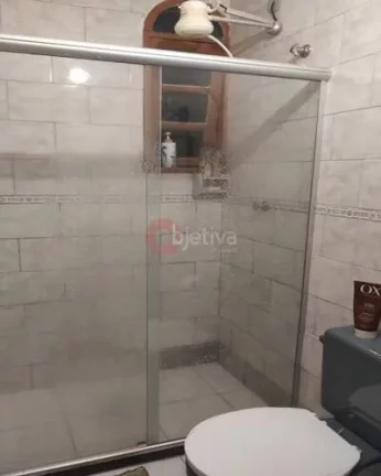 Imagem Excelente apartamento para venda com mobília no Parque Burle em Cabo Frio.
