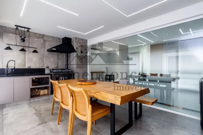 Imagem Apartamento com Design Contemporâneo no Alto da Lapa, 3 suítes e 3 vagas.
