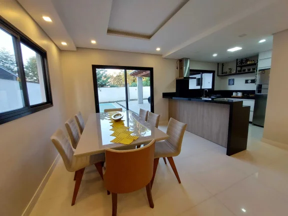 Imagem Casa Sobrado semimobiliada com 3 dormitórios sendo 1 suíte e 2 vagas, Pirabeiraba, Joinville/SC