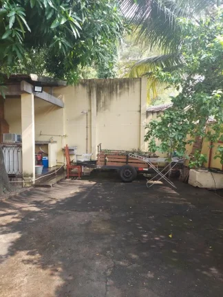 Imagem Casa Duplex / Usada para Venda em Rio de Janeiro, São Francisco Xavier, 6 dormitórios, 3 banheiros, 4 vagas