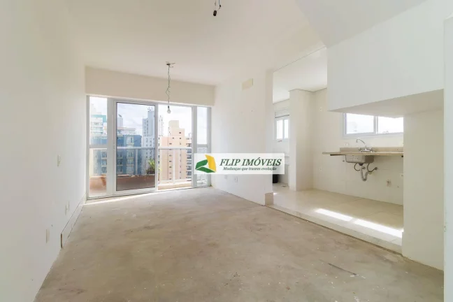 Imagem Cobertura duplex para venda com 108 metros quadrados com 1 quarto em Cambuí - Campinas - SP