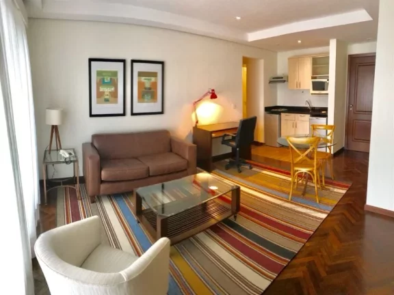 Apartamento para Alugar de 1 dormitório na Rua Capote Valente - Pinheiros