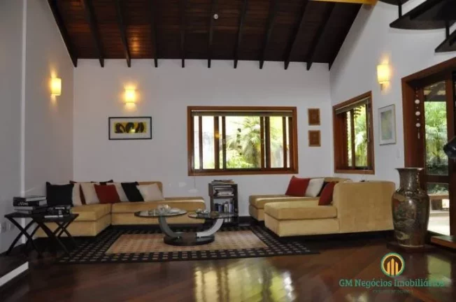 Imagem Casa Alto Padrão com 4 suites, Forest Hills - Jandira/SP