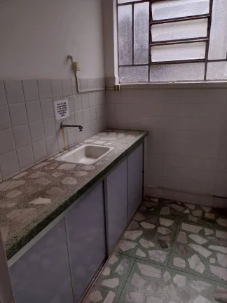 Imagem Sala Comercial à Venda – Andar Completo no Centro de Barbacena