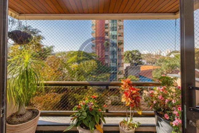 Imagem Apartamento de luxo à venda em Indianópolis, São Paulo-SP: 4 quartos, 3 suítes, 2 salas, 5 banheiros, 3 vagas, 200m².