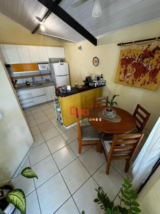 Imagem Casa com 2 dormitórios à venda, 70 m² por R$ 550.000,00 - Marina - Armação dos Búzios/RJ