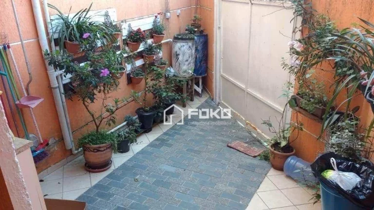 Imagem Sobrado com 2 dormitórios à venda, 200 m² por R$ 649.000,00 - Parque Continental I - Guarulhos/SP