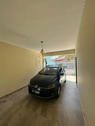 Imagem Casa à Venda no Parque Taquaral - 3 Quartos (1 Suíte) e com Edícula nos fundos - Campinas