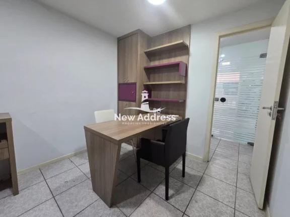 Imagem Sala comercial com mezanino e marcenaria à venda no Centro de Vila Velha