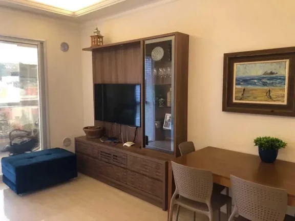 Imagem Apartamento com 3 dormitórios sendo 1 suíte e 2 vagas de garagem em Bombas, Bombinhas/SC