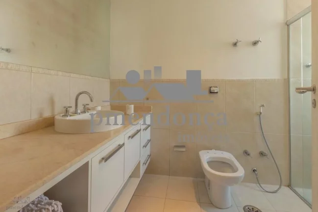 Imagem Apartamento na Rua São Vicente de Paula com 3 quartos e 1 vaga, 153m2