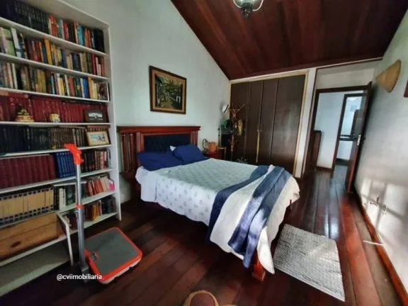 Imagem Linda casa, com vista definitiva para lagoa da Pampulha, com 4 quartos com vista , armários, sendo ...