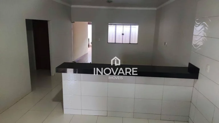 Imagem Casa com 3 dormitórios à venda, 200 m² por R$ 420.000 - Alto do Trindade - Itumbiara/GO