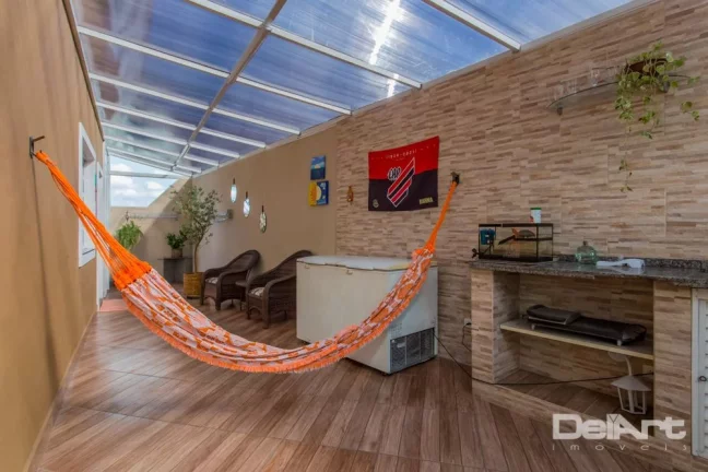 Imagem Casa Residêncial em estilo Neoclássico - Bairro Rebouças - 432,00m2 - R$ 1.800.000,00