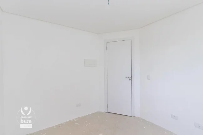 Imagem Belíssimo Sobrado de esquina com 127 m², 3 quartos (1 suíte) à venda por R$ 812.000 - Bairro Alto - Curitiba/PR Ótima oportunidade