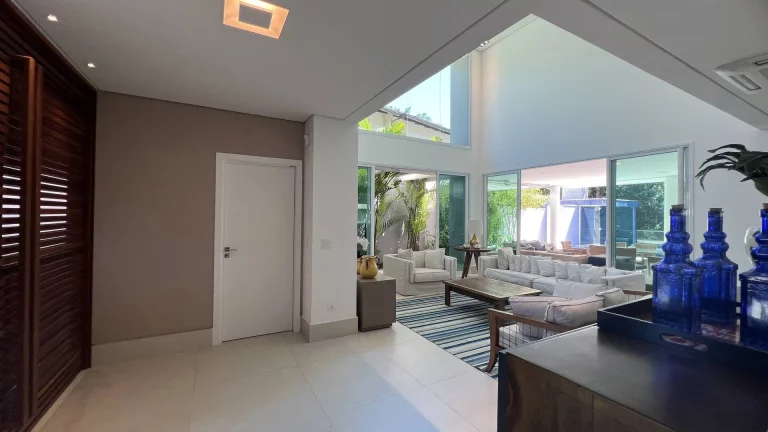 Imagem Casa Moderna e Decorada á venda na Riviera - Módulo 5
