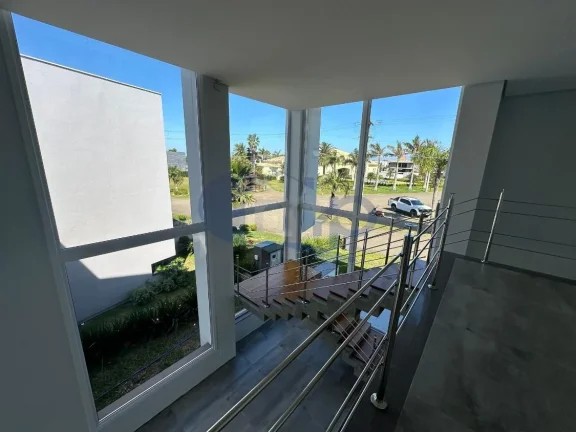 Imagem Casa á venda com 5 suítes na Itapeva em Torres/RS