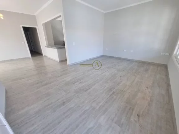 Imagem Casa reformada térrea, 100 metros da praia Piscina com cascata, luz de led
