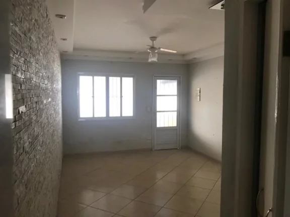 Imagem Sobrado com 2 dormitórios à venda, 89 m² por R$ 380.000,00 - Vila Perracini - Poá/SP