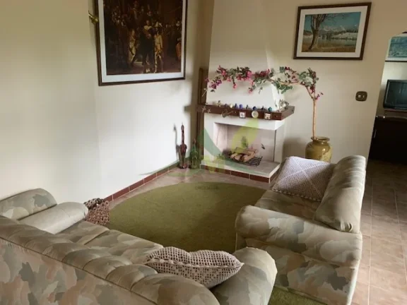 Imagem Chácara em Atibaia 7400mil m² estilo colonial em loteamento