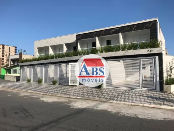 Imagem Sobrado com 2 dormitórios à venda, 67 m² por R$ 375.000,00 - Caiçara - Praia Grande/SP