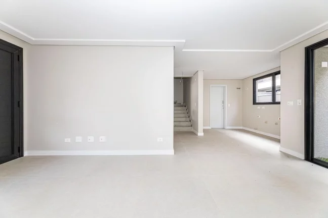 Imagem Sobrados Triplex em Condominio Sta Felicidade