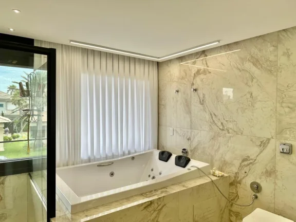 Imagem Casa em Condominio 5 Dormitórios - Bairro xangri-la