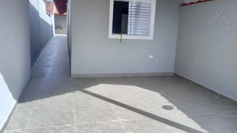 Imagem Casa à Venda – Mongaguá | 3 Dormitórios + Piscina | R$ 379.000