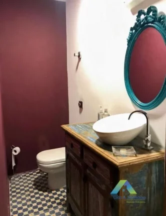 Imagem Linda casa a 10 minutos da estação do metro Conceição com 3 dormitórios,2 vagas área gourmet, localização privilegiada excelente valor!