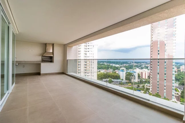 Apartamento com quatros suítes no Ecoville