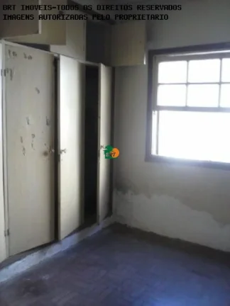 Imagem Casa para Venda em São Roque, Centro, 3 dormitórios, 1 banheiro, 2 vagas