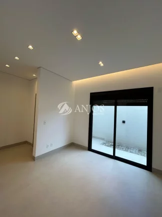 Imagem CASA DISPONIVEL PARA VENDA, NO RESIDENCIAL RECANTO SUIÇO, SINOP - MT
