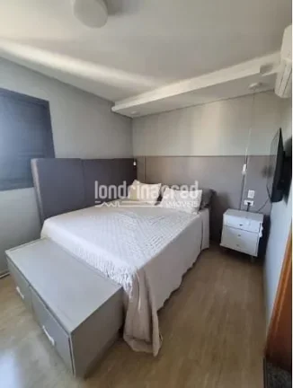 Imagem Apartamento no 17º andar no Terrasse Jardin, sol da manhã, completo em armários, com sacada envidraçada, 2 vagas paralelas e ar-condicionado.