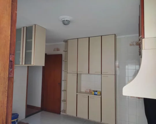 Imagem Linda casa térrea com um salão embaixo 2 dormitórios 1 suite FL55