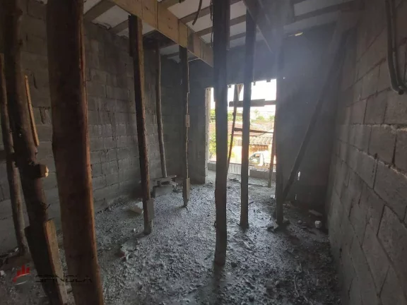 Imagem Sobrado com 2 dormitórios à venda, 76 m² por R$ 360.000,00 - Vila Caiçara - Praia Grande/SP