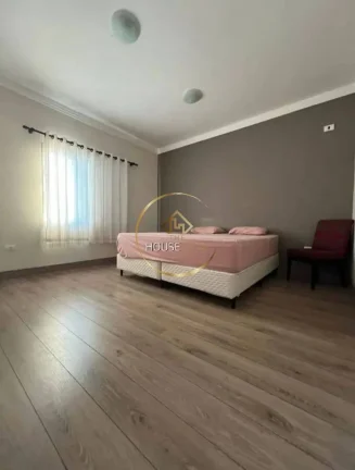 Imagem Casa Sobrado 3 dormitórios ( 1 suíte), 4 vagas, Quintas do Villa Branca.