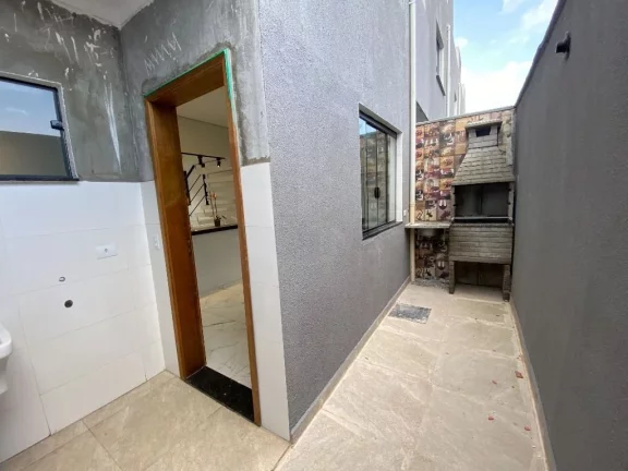 Imagem Sobrado com 2 dormitórios à venda, 90 m² por R$ 365.000,00 - Vila Figueira - Suzano/SP