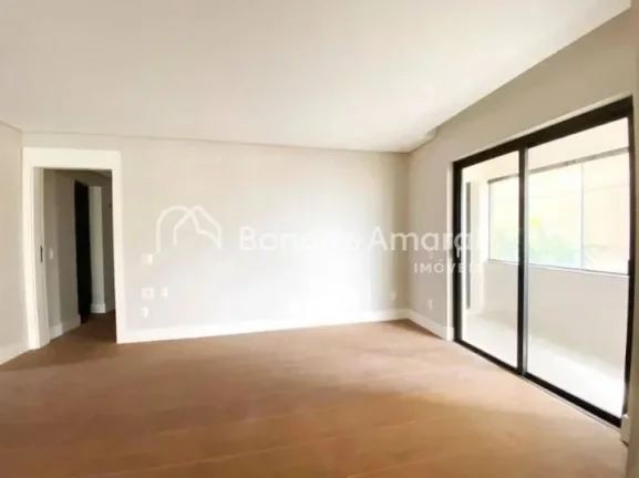 Imagem Apartamento à venda no Cambuí, com 3 quartos e 3 suítes