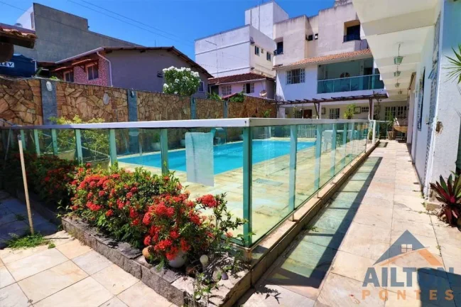Imagem Pousada à Venda com 9 Quartos na Praia do Morro - Guarapari/ES