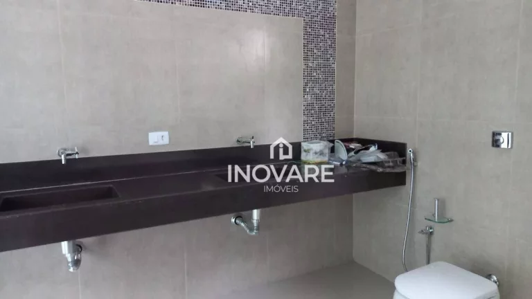 Imagem Casa com 3 dormitórios à venda, 300 m² por R$ 1.050.000,00 - Jardim Beira Rio - Itumbiara/GO