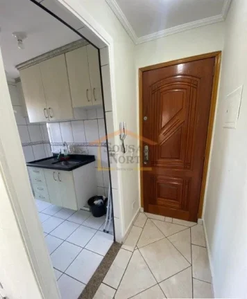 Imagem Belo apartamento 1 dormitório, armários planejados, todo reformado, sacada, 1vaga de garagem fixa ...