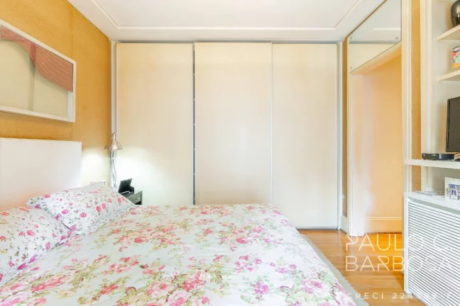 Imagem Higienópolis Venda - 3 Suítes - 3 Vagas - 210m² - Mobiliado