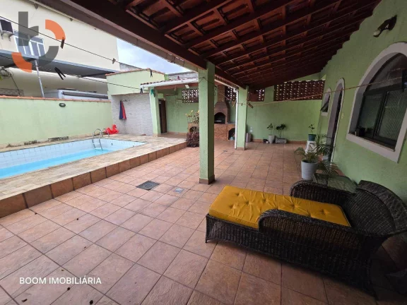 Imagem Casa com 4 dormitórios à venda, 177 m² por R$ 595.000,00 - Cruzeiro do Sul - Mesquita/RJ