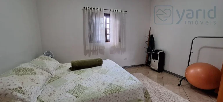 Imagem Casa à venda em Jundiaí-SP, Jardim Ermida II: 3 quartos, 3 suítes, 1 sala, 2 vagas de garagem, 190m².